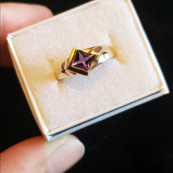 Vintage Bezel Cut Amethyst 18K Gold Ring size 6.5 - Picture 5 of 8